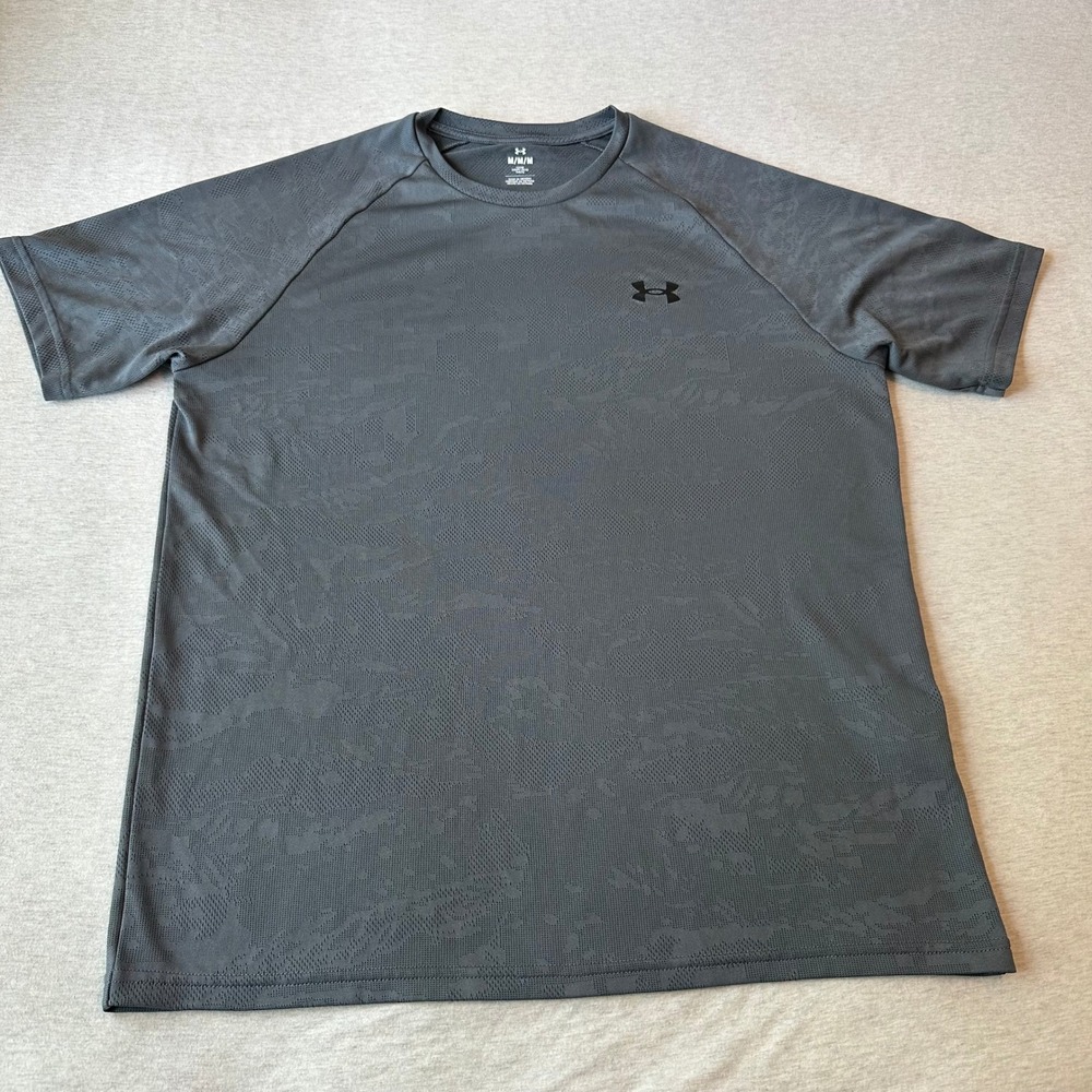 Under Armour Mens Loose Fit Gray Camo Short Sleeve Athletic T-Shirt Size Medium